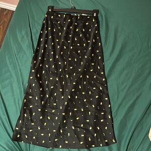 Francesca’s long skirt lemon pattern silk material